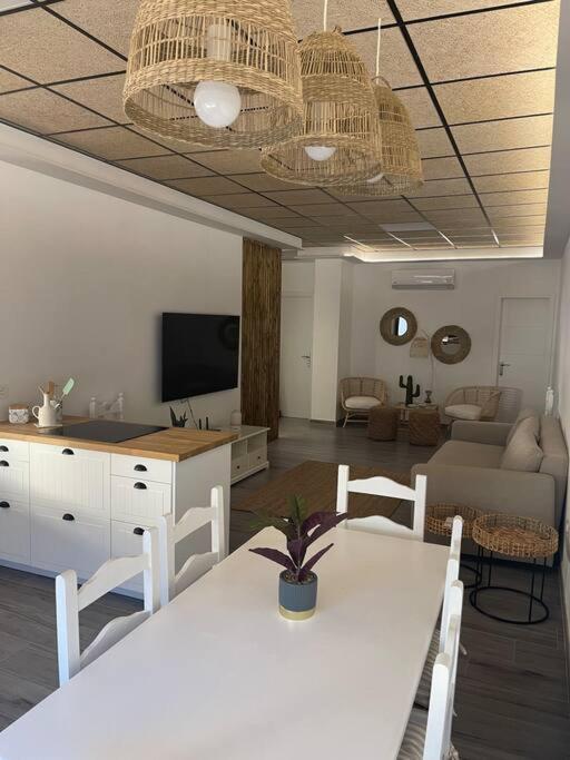 Casita Coqueta En Agua Amarga Lejlighed Agua Amarga  Eksteriør billede